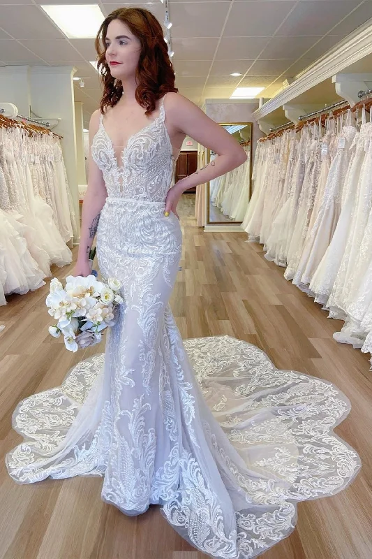 One-DAY Sale Off-white Lace V-Neck Backless Mermaid Long Wedding Dress
