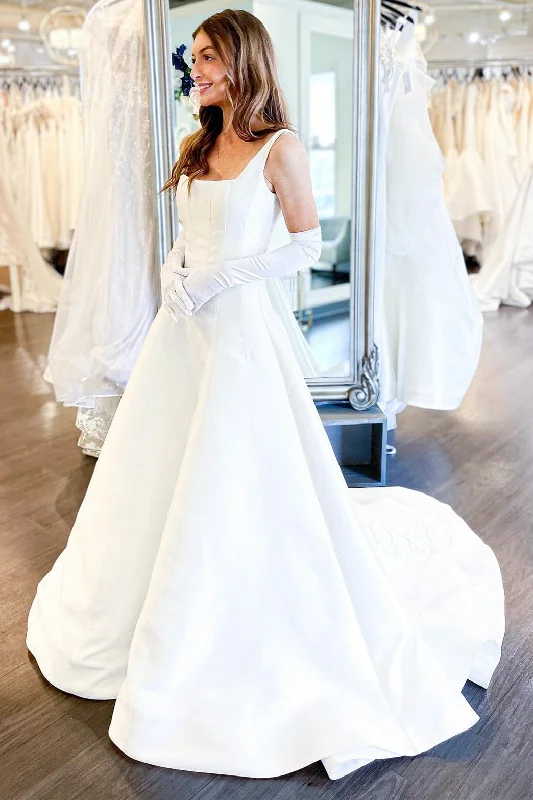 Seasonal Clearance White Square Neck A-Line Wedding Dress with Bows