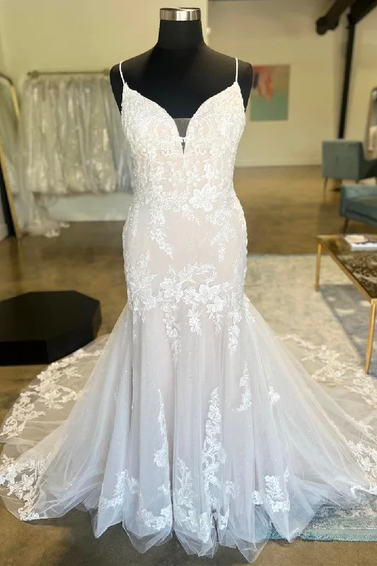 Reduced Prices Ivory Floral Lace Plunge V Trumpet Long Bridal Gown