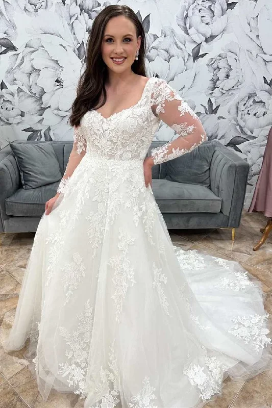 Low Prices White Lace Tulle Queen Anne Neck Long Sleeve Bridal Gown