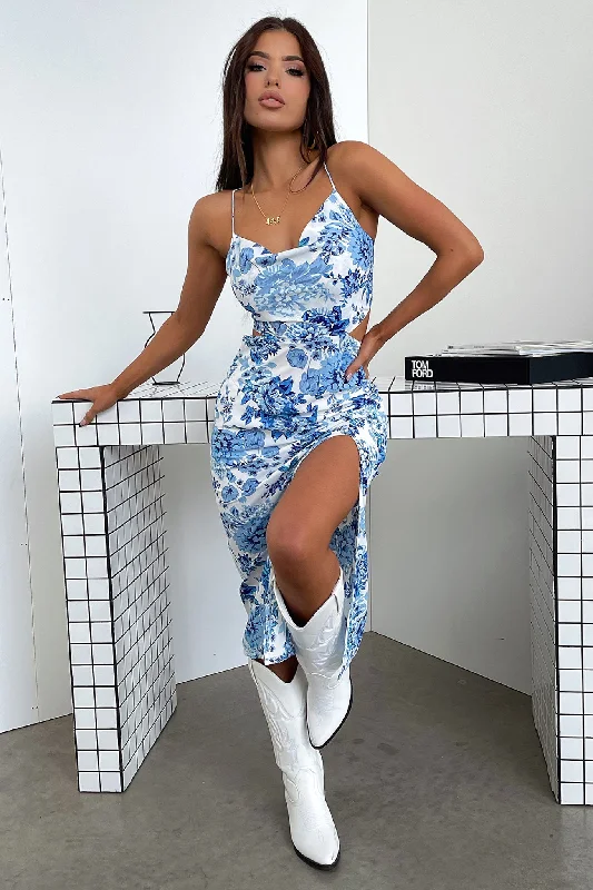 Special Promotion Moana Midi - Blue Floral