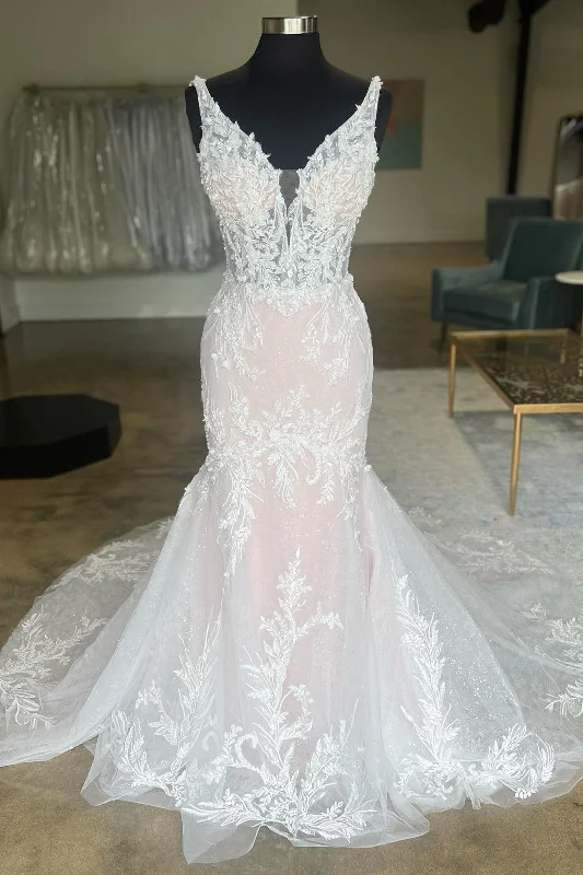 Bargain Prices Ivory Appliques Plunge V Trumpet Long Bridal Gown