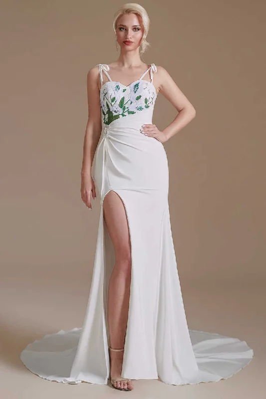 Price Rollback White Straps Appliques Backless Sheath Bridal Gown with Slit