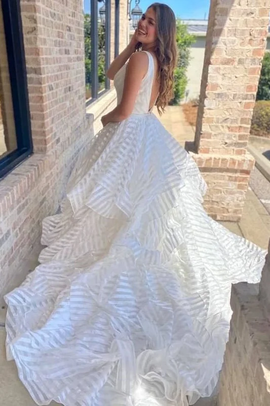 Price Reduction White V-Neck Backless A-Line Striped Wedding Dress
