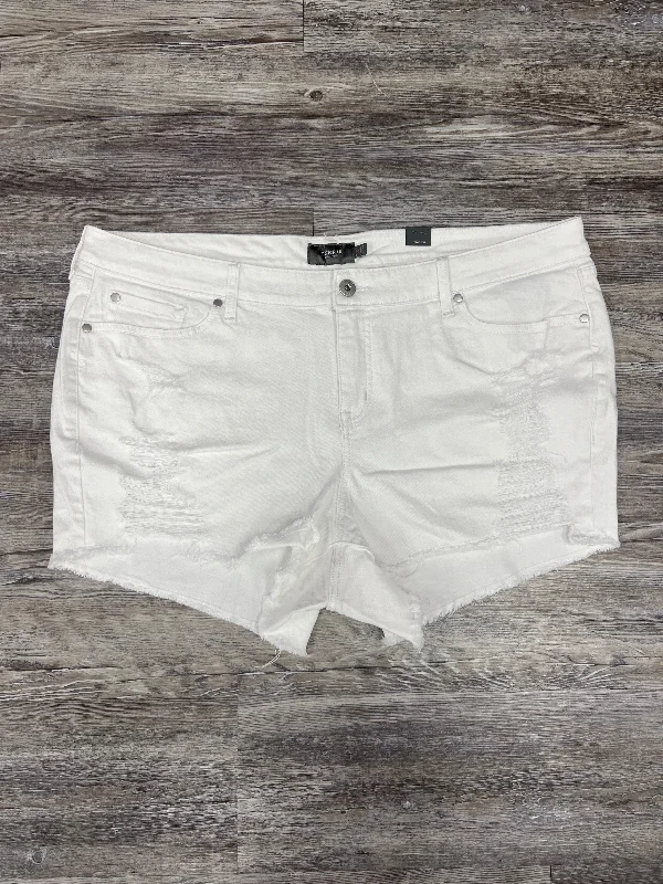 Special Savings Shorts By Torrid Size: 22