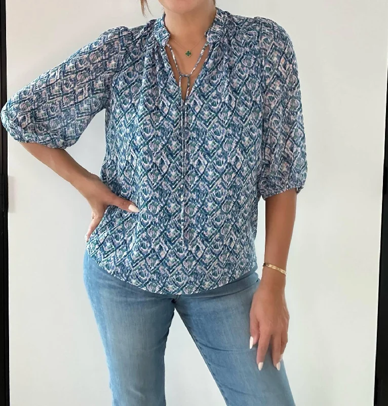 Flash Deals 3/4 Sleeve Printed Top In Blue