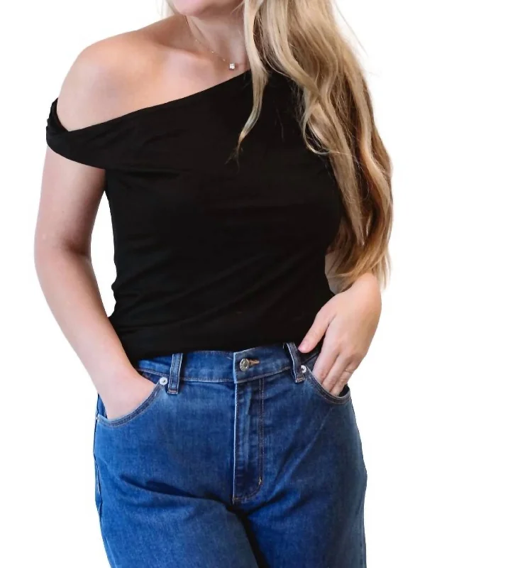 Can't Be Beat Asymmetrical One Shoulder Tank In Black