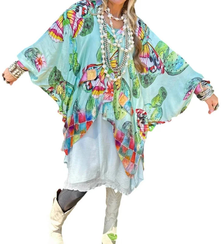 Price Blitz Cactus Butterfly Top In Turquoise