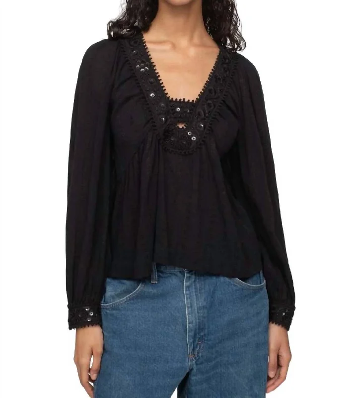 Markdowns Charlotte Top In Black