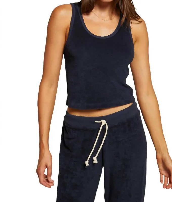 Deal Alert Cruise Tank Top In Navy