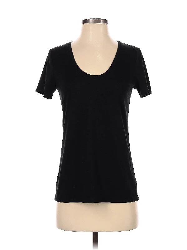 Daily Deals Essence Vital Tee