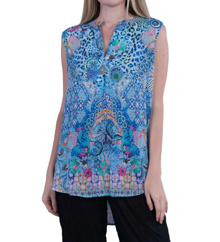 Super Sale Floral Split Neck Tank Blouse In Blue