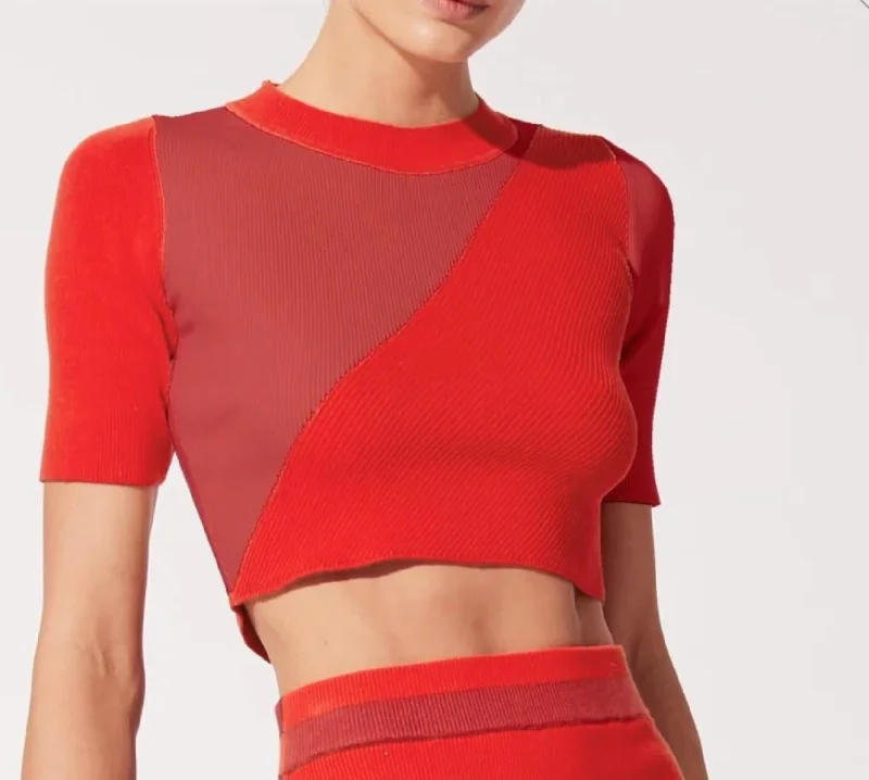 Savings Spectacular June Top In Candy Apple & Terrecota