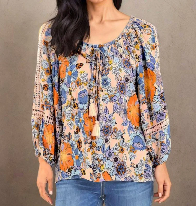 Daily Deals Manion Floral Blouse In Multi