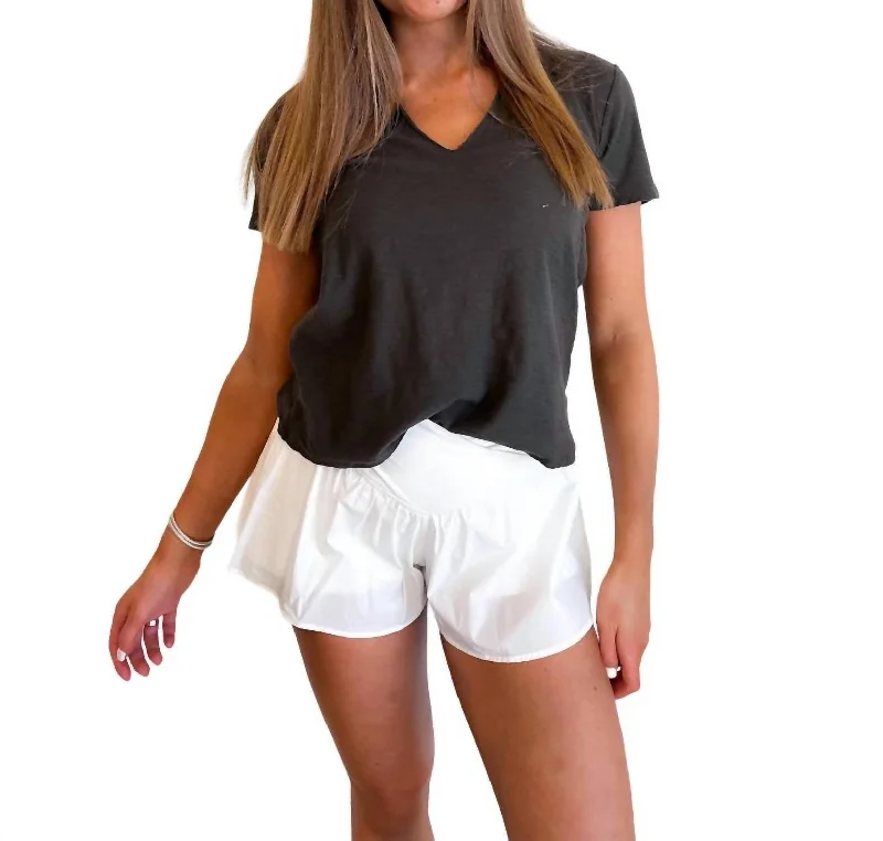 Season Finale Sale Plata Notched Tee In Black