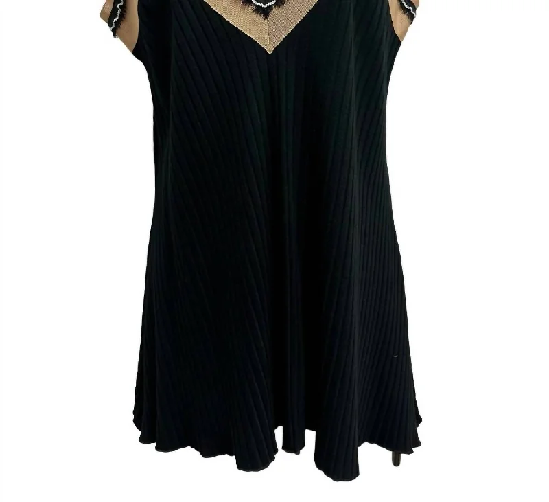 Buy Now Rib V-Neck Top In Black