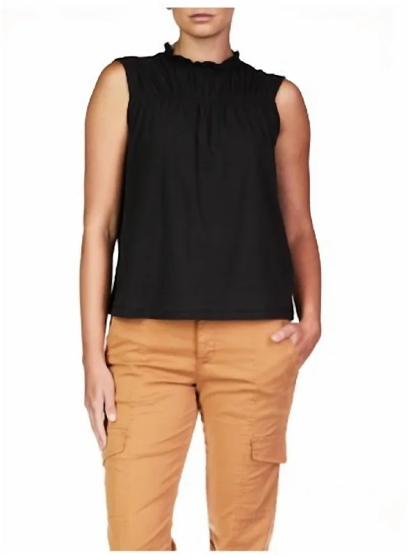 Markdowns Sleeveless Shirred Top In Black