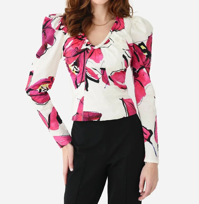 Crazy Deals Whimsical Plunge Top In Falling Florals